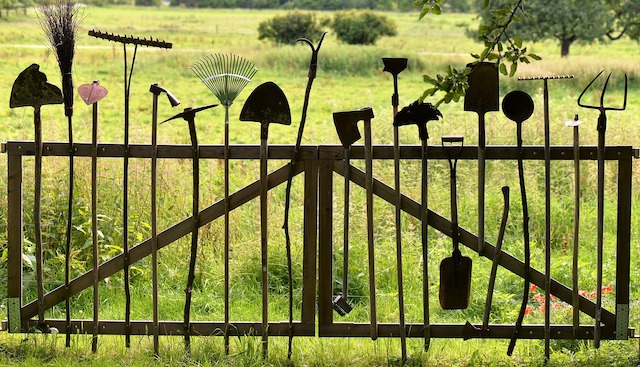 Garden tools Greenvale
